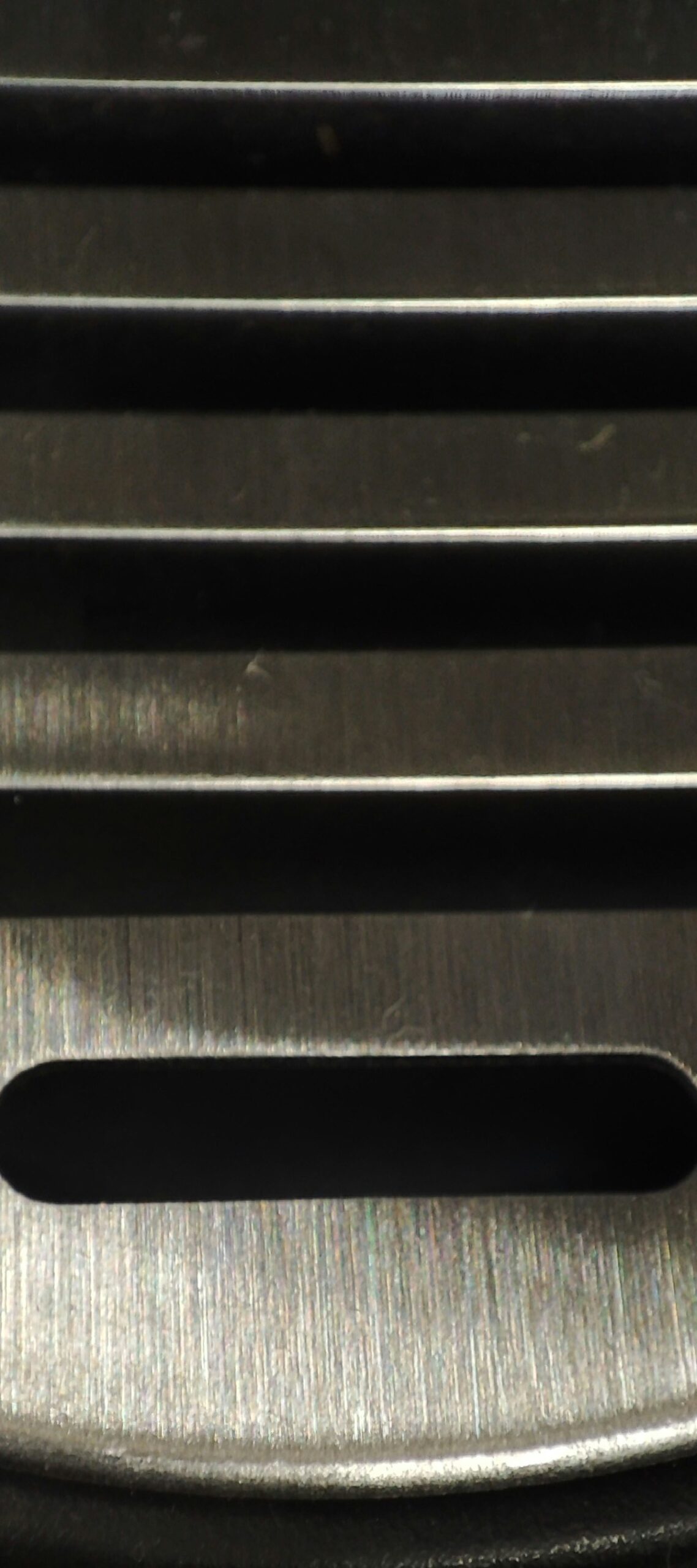 表面処理のコストを見直す——めっき・アルマイト・塗装の選び方と削減ポイント